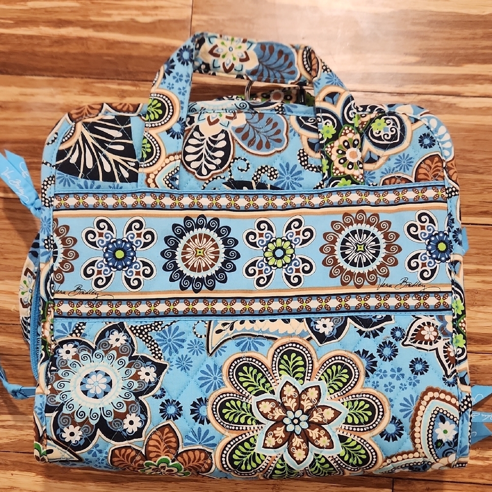 Vera Bradley Hanging Travel Organizer